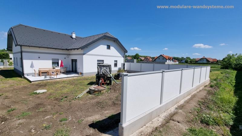 Modulare-Wandsysteme-Fertigmauer-System-auf-Streifenfundament-150-m