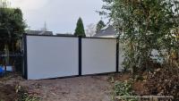 Modulare-Wandsysteme-Pfosten-7016-und-Wandelemente-weiss