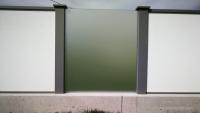 Modulare-Wandsysteme-Sichtschutz-mit-Glas