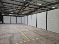 Industrieabtrennung-300-cm-Höhe-von-Modulare-Wandsysteme